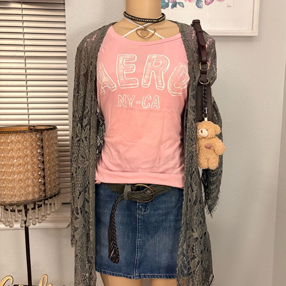 Aeropostale Light Pink Graphic Tee